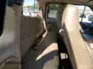 2000 Dodge 2500 z VIN 1B7KC2366YJ165410, wystawiony jako Copart lot #69260765 z przebiegiem 145 393 mil mil oraz Szkoda całkowita • Salvage title. Historia ofert i sprzedaży dostępna na DreamBid. Obrazek 10.