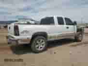 2003 GMC Sierra 1500 SLT с VIN 2GTEK19T431230068, выставлен на аукционе Copart как лот 68179495 с пробегом Не указан миль и Списание • Salvage title. История ставок и продаж доступна на DreamBid. Изображение 3.