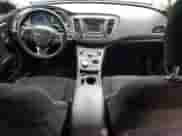 2017 Chrysler 200 Touring с VIN 1C3CCCFB2HN510903, выставлен на аукционе Copart как лот 51185774 с пробегом 93 090 миль миль и Списание • Salvage title. История ставок и продаж доступна на DreamBid. Изображение 8.