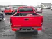 2012 Chevrolet Colorado Work Truck z VIN 1GCCSBF99C8127098, wystawiony jako IAAI lot #43303759 z przebiegiem 79 862 mil mil oraz . Historia ofert i sprzedaży dostępna na DreamBid. Obrazek 17.