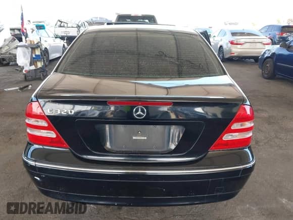 2004 Mercedes-Benz C 320 with VIN WDBRF64JX4F522423, listed as a IAAI auction lot 42287731 with Not provided miles and . Bid and sale history available at DreamBid. Image 15.