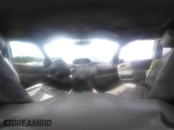 2015 Honda Pilot EX-L z VIN 5FNYF3H52FB015015, wystawiony jako IAAI lot #42016070 z przebiegiem 191 801 mil mil oraz . Historia ofert i sprzedaży dostępna na DreamBid. Obrazek 18.