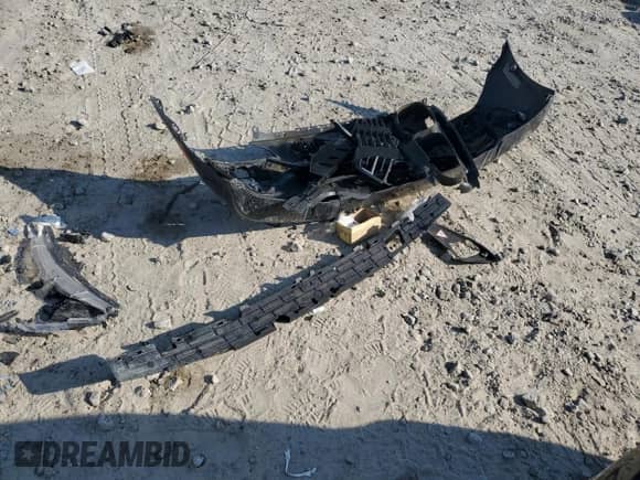 2015 BMW 5 Series 535d xDrive z VIN WBAFV3C58FD686436, wystawiony jako Copart lot #65729355 z przebiegiem 222 632 mil mil oraz Czysty tytuł • Clean title. Historia ofert i sprzedaży dostępna na DreamBid. Obrazek 12.