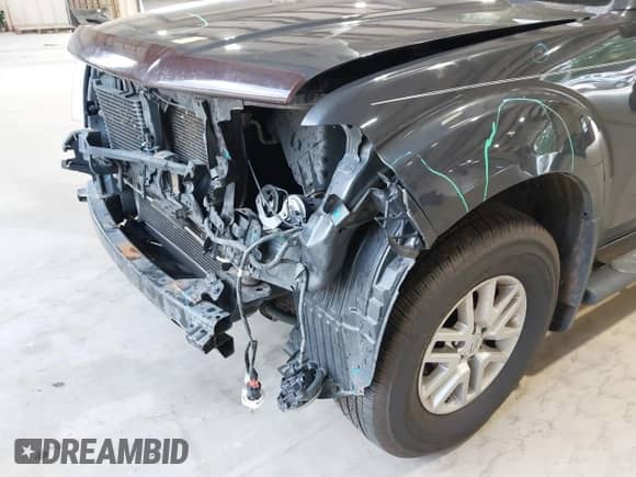 2014 Nissan Frontier SV with VIN 1N6AD0CW3EN764621, listed as a IAAI auction lot 42569350 with 140,557 mi miles and . Bid and sale history available at DreamBid. Image 6.