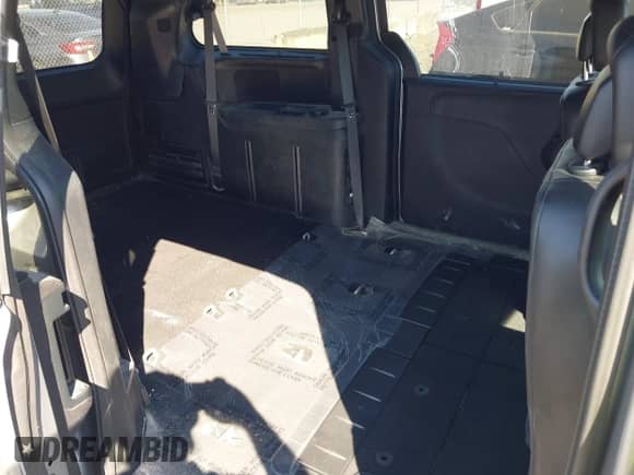 2016 Dodge Grand Caravan R/T z VIN 2C4RDGEG7GR219578, wystawiony jako IAAI lot #43382989 z przebiegiem 180 270 mil mil oraz . Historia ofert i sprzedaży dostępna na DreamBid. Obrazek 8.