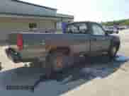 1993 GMC Sierra 1500 с VIN 1GTDC14Z2PE539076, выставлен на аукционе Copart как лот 71788105 с пробегом 128 840 миль миль и Списание • Salvage title. История ставок и продаж доступна на DreamBid. Изображение 3.