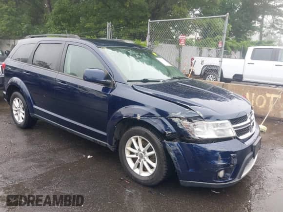 2017 Dodge Journey SXT with VIN 3C4PDDBG7HT526032, listed as a IAAI auction lot 42524690 with Not provided miles and . Bid and sale history available at DreamBid. Image 6.