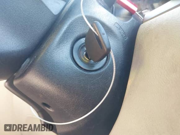 2007 Honda Odyssey EX-L z VIN 5FNRL38787B080046, wystawiony jako IAAI lot #42240227 z przebiegiem 138 073 mil mil oraz . Historia ofert i sprzedaży dostępna na DreamBid. Obrazek 11.