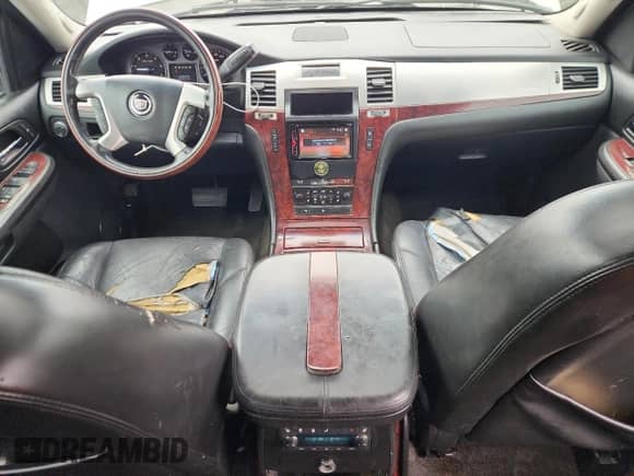 2007 Cadillac Escalade ESV с VIN 1GYFK66807R228777, выставлен на аукционе Copart как лот 89708865 с пробегом 225 995 миль миль и Чистый • Clean title. История ставок и продаж доступна на DreamBid. Изображение 8.