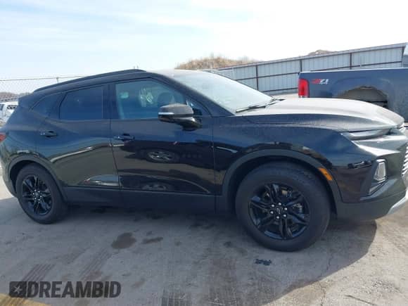 2021 Chevrolet Blazer LT с VIN 3GNKBHRS1MS510207, выставлен на аукционе IAAI как лот 41823139 с пробегом 45 298 миль миль и . История ставок и продаж доступна на DreamBid. Изображение 13.