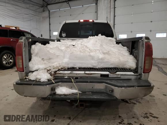 2015 Nissan Frontier SV с VIN 1N6AD0FV0FN728695, выставлен на аукционе Copart как лот 45389905 с пробегом 219 541 миль миль и Списание • Salvage title. История ставок и продаж доступна на DreamBid. Изображение 6.