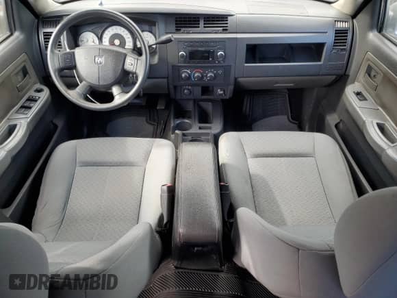 2009 Dodge Dakota Bighorn/Lonestar z VIN 1D7HW38P09S806917, wystawiony jako Copart lot #69794745 z przebiegiem 162 998 mil mil oraz Szkoda całkowita • Salvage title. Historia ofert i sprzedaży dostępna na DreamBid. Obrazek 8.