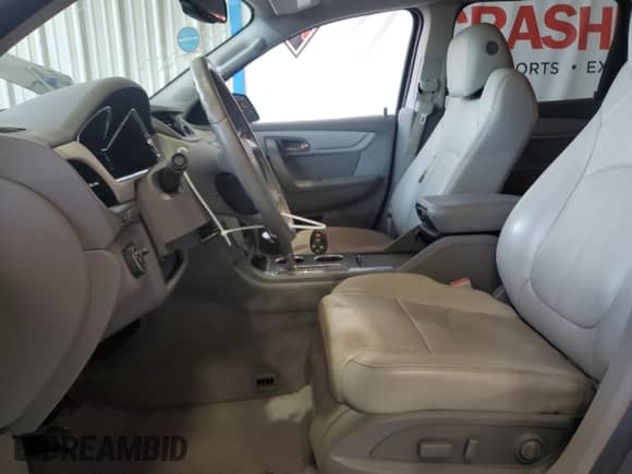 2013 Chevrolet Traverse LT с VIN 1GNKRJKD6DJ101734, выставлен на аукционе Copart как лот 64501925 с пробегом 182 365 миль миль и Списание • Salvage title. История ставок и продаж доступна на DreamBid. Изображение 7.