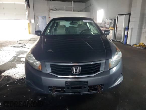 2010 Honda Accord LX z VIN 1HGCP2E37AA167038, wystawiony jako Copart lot #80384885 z przebiegiem 178 825 mil mil oraz Czysty tytuł • Clean title. Historia ofert i sprzedaży dostępna na DreamBid. Obrazek 5.