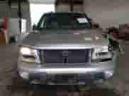 2005 Chevrolet TrailBlazer LS z VIN 1GNDT13S152154327, wystawiony jako IAAI lot #42561480 z przebiegiem 226 307 mil mil oraz . Historia ofert i sprzedaży dostępna na DreamBid. Obrazek 12.