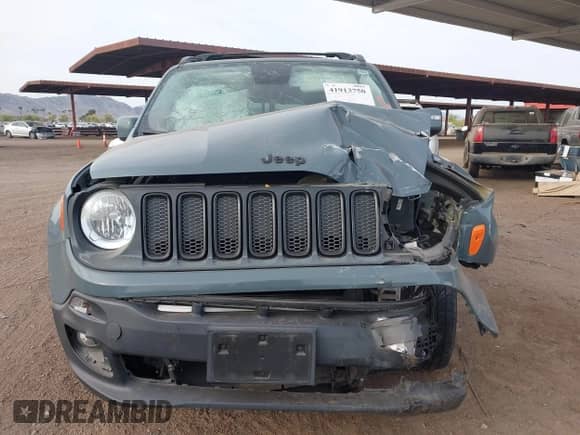 2017 Jeep Renegade Latitude z VIN ZACCJABBXHPG00433, wystawiony jako IAAI lot #41913750 z przebiegiem 68 883 mil mil oraz . Historia ofert i sprzedaży dostępna na DreamBid. Obrazek 12.