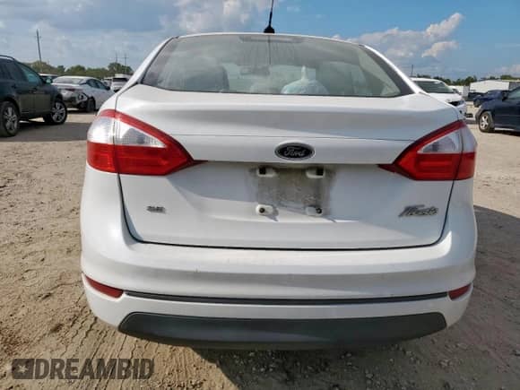 2015 Ford Fiesta SE with VIN 3FADP4BJ9FM191715, listed as a Copart auction lot 85343985 with 190,193 mi miles and Clean title. Bid and sale history available at DreamBid. Image 6.