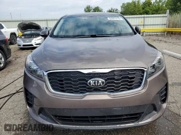 2020 Kia Sorento LX с VIN 5XYPGDA54LG613796, выставлен на аукционе Copart как лот 62847415 с пробегом 120 599 миль миль и Чистый • Clean title. История ставок и продаж доступна на DreamBid. Изображение 5.