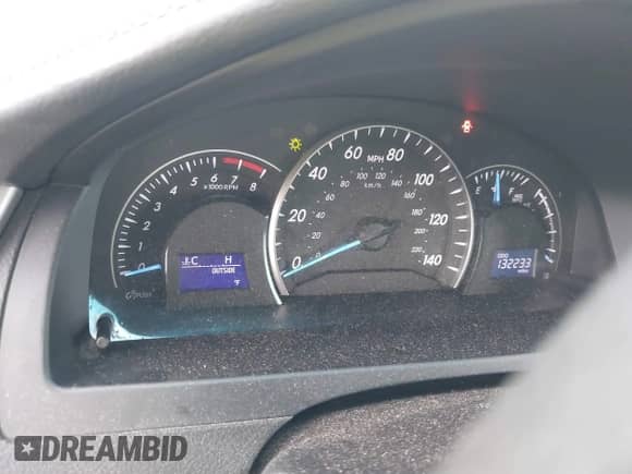 2014 Toyota Camry LE with VIN 4T4BF1FK6ER412785, listed as a IAAI auction lot 43345252 with 132,233 mi miles and . Bid and sale history available at DreamBid. Image 7.