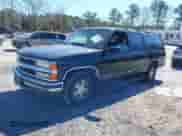 1999 Chevrolet Suburban with VIN 3GNEC16R0XG137834, listed as a IAAI auction lot 41853492 with 296,147 mi miles and . Bid and sale history available at DreamBid. Image 2.