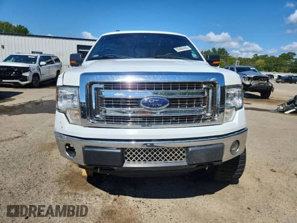 2013 Ford F-150 Lariat with VIN 1FTFW1ET9DKG40123, listed as a Copart auction lot 85496405 with 212,562 mi miles and Salvage title. Bid and sale history available at DreamBid. Image 5.
