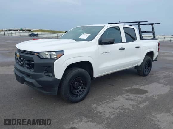 2023 Chevrolet Colorado 2WD Work Truck с VIN 1GCGSBEC5P1154845, выставлен на аукционе IAAI как лот 43539478 с пробегом Не указан миль и . История ставок и продаж доступна на DreamBid. Изображение 2.