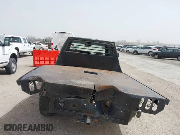 1996 Dodge 2500 с VIN 1B7KC23C0TJ144969, выставлен на аукционе IAAI как лот 41794571 с пробегом 196 861 миль миль и . История ставок и продаж доступна на DreamBid. Изображение 16.
