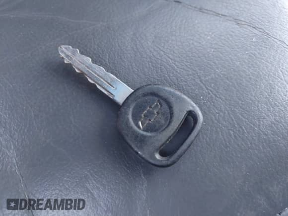 2003 Chevrolet TrailBlazer EXT LT с VIN 1GNET16S036161047, выставлен на аукционе IAAI как лот 43328951 с пробегом 176 009 миль миль и . История ставок и продаж доступна на DreamBid. Изображение 11.