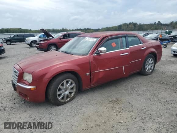 2007 Chrysler 300 C с VIN 2C3KA63H47H706294, выставлен на аукционе Copart как лот 71451225 с пробегом Не указан миль и Чистый • Clean title. История ставок и продаж доступна на DreamBid. Изображение 1.
