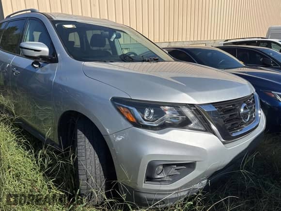 2018 Nissan Pathfinder SL with VIN 5N1DR2MM4JC661302, listed as a Copart auction lot 85673575 with Not provided miles and Clean title. Bid and sale history available at DreamBid. Image 1.
