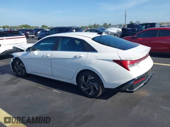2024 Hyundai Elantra SEL with VIN KMHLS4DG6RU642696, listed as a IAAI auction lot 42903516 with 11,725 mi miles and . Bid and sale history available at DreamBid. Image 3.