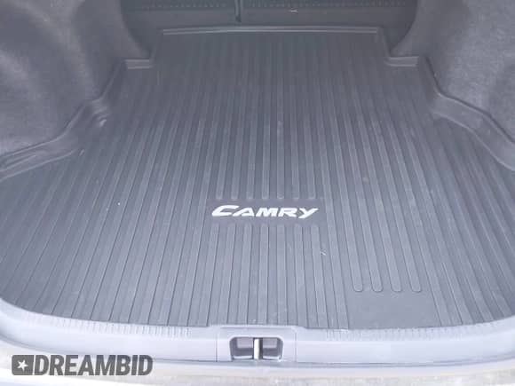 2017 Toyota Camry LE z VIN 4T1BF1FK4HU423539, wystawiony jako IAAI lot #43380588 z przebiegiem 126 683 mil mil oraz . Historia ofert i sprzedaży dostępna na DreamBid. Obrazek 21.