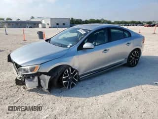2018 Volvo S60 Dynamic с VIN YV126MFL0J2451266, выставлен на аукционе Copart как лот 67443235 с пробегом 103 405 миль миль и Списание • Salvage title. История ставок и продаж доступна на DreamBid. Изображение 1.