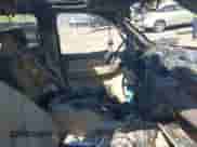 2009 Chevrolet Suburban LTZ z VIN 1GNFK36339R200149, wystawiony jako IAAI lot #42385935 z przebiegiem Nie podano mil oraz . Historia ofert i sprzedaży dostępna na DreamBid. Obrazek 5.