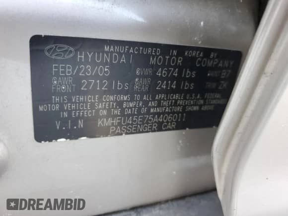 2005 Hyundai XG с VIN KMHFU45E75A406011, выставлен на аукционе Copart как лот 84113534 с пробегом 98 115 миль миль и На запчасти • Non repairable. История ставок и продаж доступна на DreamBid. Изображение 12.