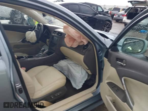 2009 Lexus IS 250 с VIN JTHBK262X92085422, выставлен на аукционе IAAI как лот 43059080 с пробегом 176 955 миль миль и . История ставок и продаж доступна на DreamBid. Изображение 5.