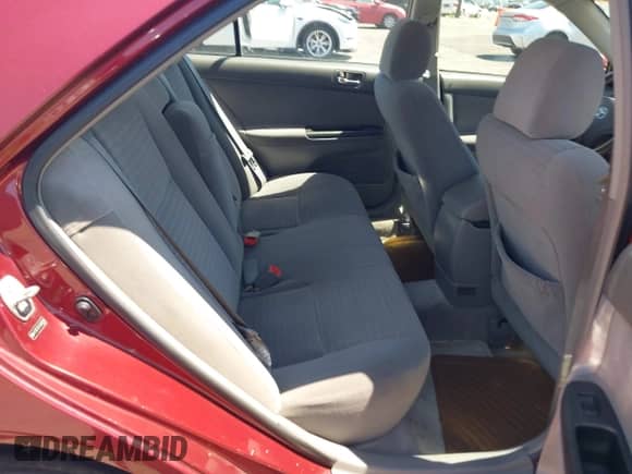 2005 Toyota Camry LE с VIN 4T1BF32K15U092948, выставлен на аукционе IAAI как лот 42321739 с пробегом 269 906 миль миль и . История ставок и продаж доступна на DreamBid. Изображение 8.