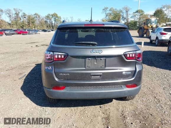 2021 Jeep Compass Latitude with VIN 3C4NJDBB1MT537509, listed as a IAAI auction lot 43492361 with 42,384 mi miles and . Bid and sale history available at DreamBid. Image 16.