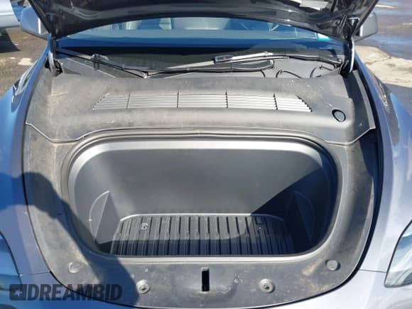 2023 Tesla Model Y Long Range with VIN 7SAYGDEE4PA192738, listed as a IAAI auction lot 43364402 with 14,872 mi miles and . Bid and sale history available at DreamBid. Image 10.
