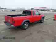 2000 Nissan Frontier XE с VIN 1N6ED26TXYC358267, выставлен на аукционе IAAI как лот 42368769 с пробегом 204 951 миль миль и . История ставок и продаж доступна на DreamBid. Изображение 4.