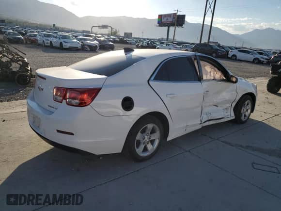 2015 Chevrolet Malibu LS z VIN 1G11A5SL1FU149453, wystawiony jako Copart lot #80907825 z przebiegiem Nie podano mil oraz Szkoda całkowita • Salvage title. Historia ofert i sprzedaży dostępna na DreamBid. Obrazek 3.