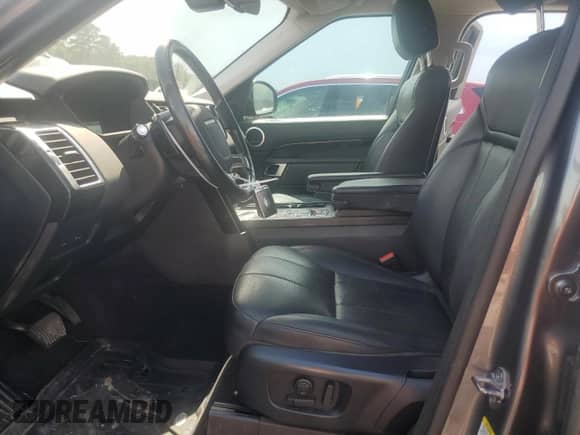 2019 Land Rover Discovery SE with VIN SALRG2RV7KA095708, listed as a Copart auction lot 63342945 with 82,208 mi miles and Salvage title. Bid and sale history available at DreamBid. Image 7.