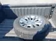 2014 Ram 1500 Longhorn z VIN 1C6RR7PT7ES268181, wystawiony jako IAAI lot #41887749 z przebiegiem 136 081 mil mil oraz . Historia ofert i sprzedaży dostępna na DreamBid. Obrazek 20.