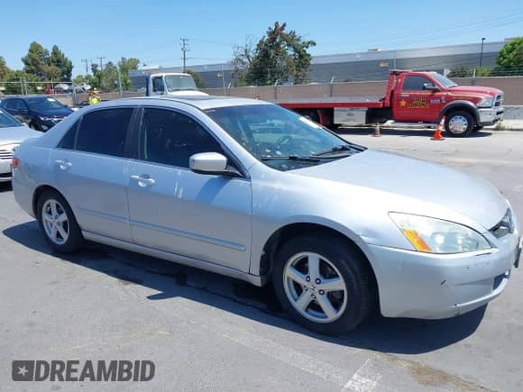 2005 Honda Accord EX-L with VIN 1HGCM56895A077478, listed as a IAAI auction lot 42590151 with 212,368 mi miles and . Bid and sale history available at DreamBid. Image 1.
