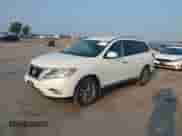 2014 Nissan Pathfinder SL with VIN 5N1AR2MM9EC704041, listed as a IAAI auction lot 42453350 with 220,947 mi miles and . Bid and sale history available at DreamBid. Image 2.