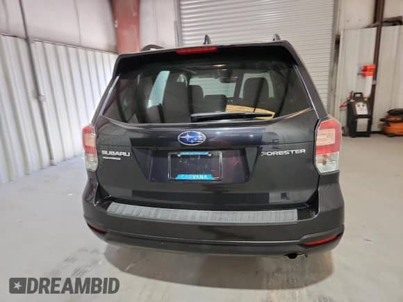 2018 Subaru Forester Premium z VIN JF2SJAGC0JH521624, wystawiony jako Copart lot #84973705 z przebiegiem 68 558 mil mil oraz Czysty tytuł • Clean title. Historia ofert i sprzedaży dostępna na DreamBid. Obrazek 6.