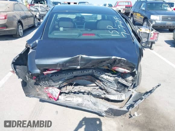 2012 Chevrolet Malibu 1LT с VIN 1G1ZC5EU2CF285284, выставлен на аукционе IAAI как лот 42733675 с пробегом 160 142 миль миль и . История ставок и продаж доступна на DreamBid. Изображение 17.