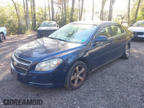 2011 Chevrolet Malibu 1LT with VIN 1G1ZC5E1XBF157007, listed as a IAAI auction lot 43363638 with 188,758 mi miles and . Bid and sale history available at DreamBid. Image 2.