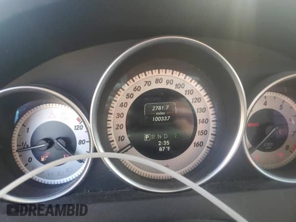 2014 Mercedes-Benz C 250 Sport with VIN WDDGF4HBXEA937911, listed as a Copart auction lot 82749495 with 100,337 mi miles and Clean title. Bid and sale history available at DreamBid. Image 9.