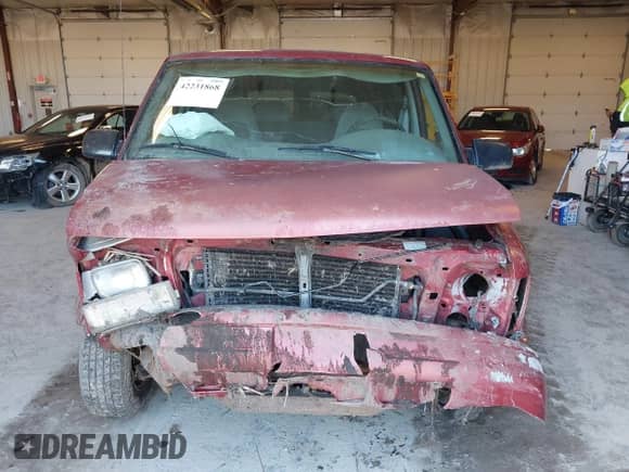 1997 Chevrolet Astro с VIN 1GNDM19WXVB131278, выставлен на аукционе IAAI как лот 42231868 с пробегом 271 239 миль миль и . История ставок и продаж доступна на DreamBid. Изображение 12.